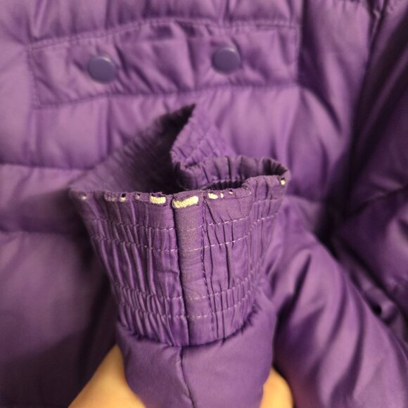 Duck down and feather filled Nike Puffer Hooded Jacket Purple XL (Youth) - Picture 9 of 16